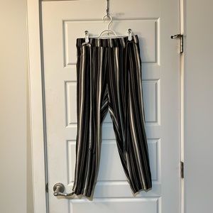 SWS Streetwear Society Women's Size M Casual Pants